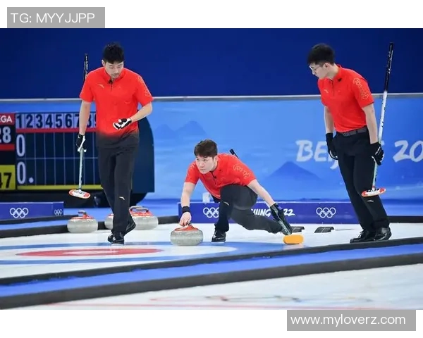 中国冰壶队与德国男队激战正酣争夺世界冠军荣耀的精彩对决