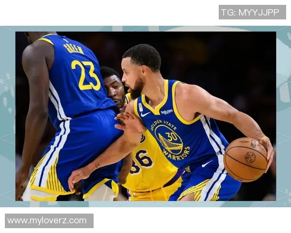 勇士与湖人精彩对决回放直播全程回顾与分析